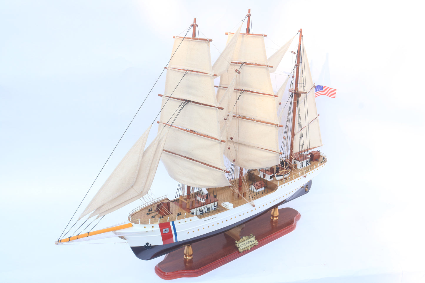US COAST GUARD EAGLE / Schiffsmodell / handgefertigt / Compass Models
