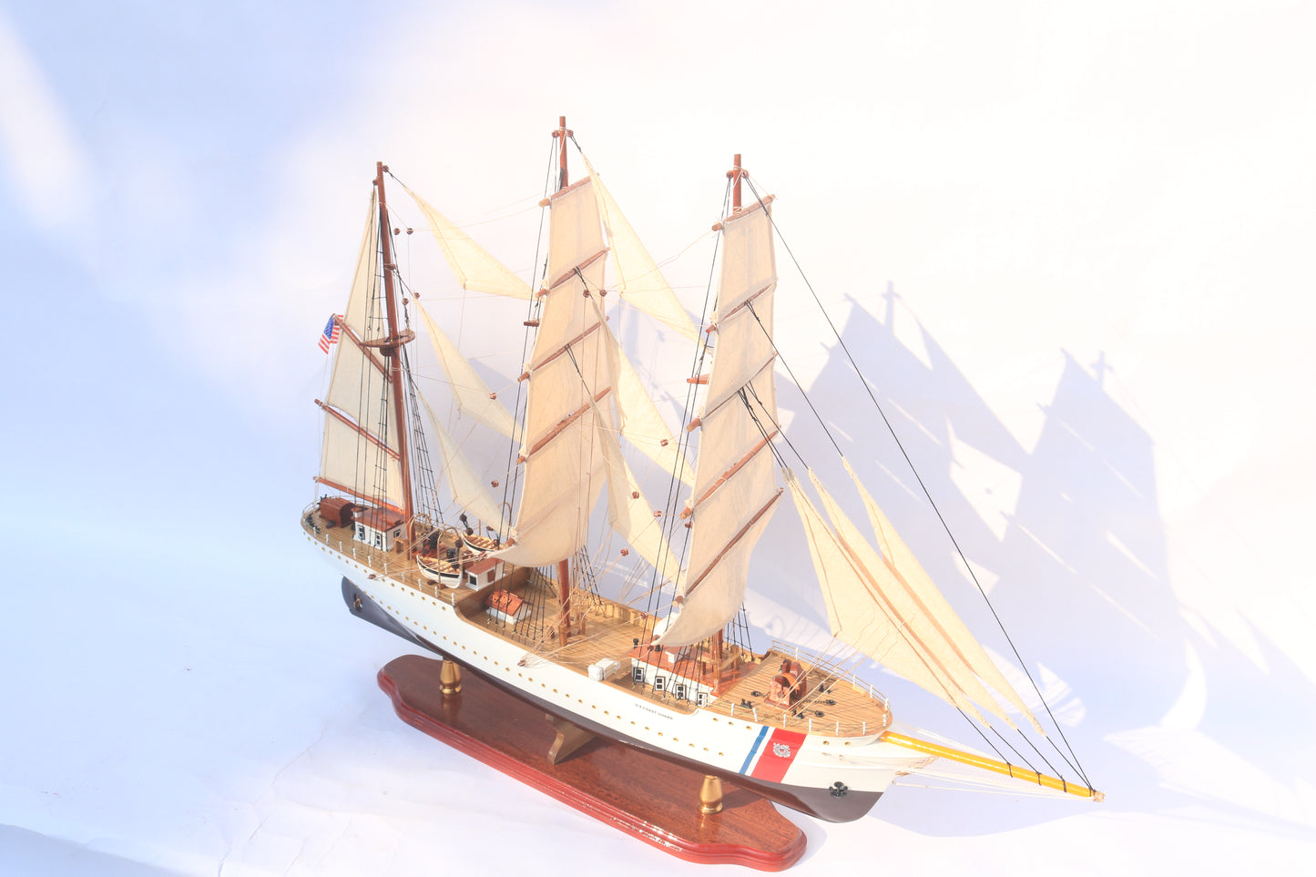 US COAST GUARD EAGLE / Schiffsmodell / handgefertigt / Compass Models