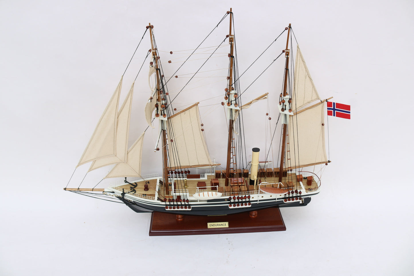 ENDURANCE / ship model / handmade / Compass Models