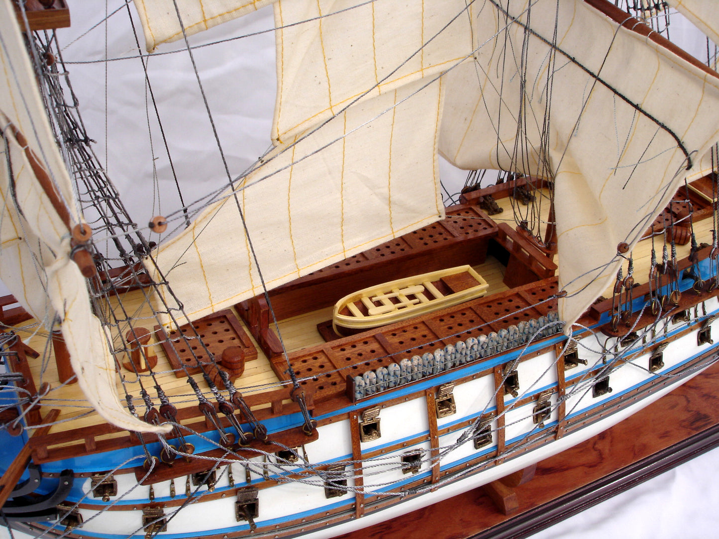 LE PROTECTEUR / ship model / handmade / Compass Models