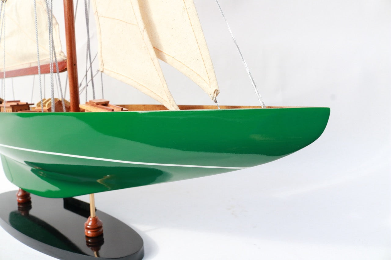 SHAMROCK / ship model / handmade / Compass-Models