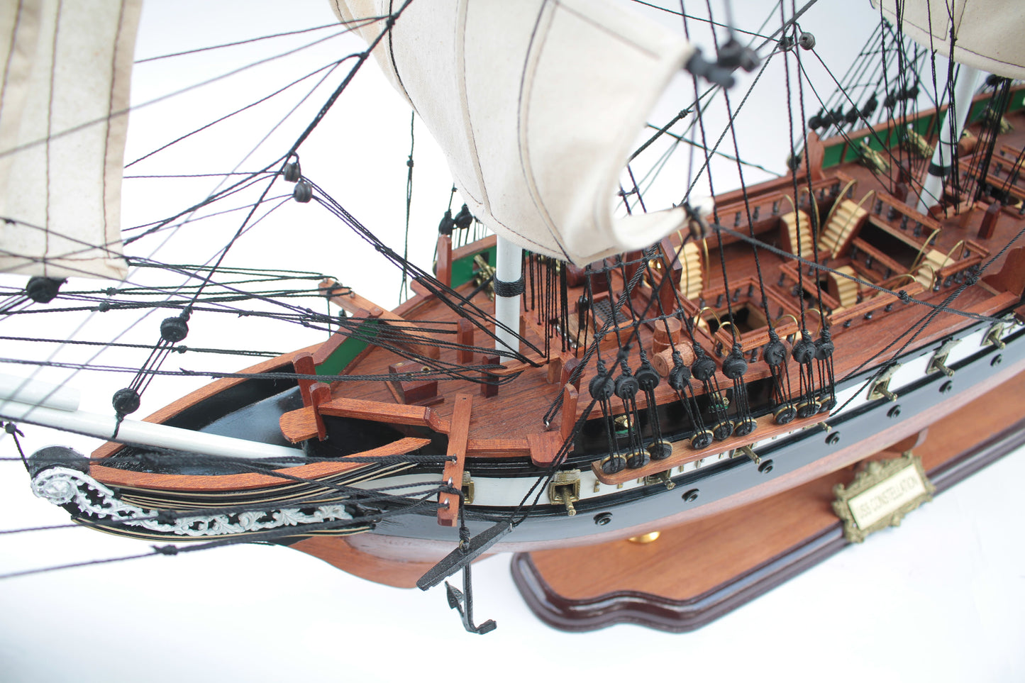 USS CONSTELLATION / ship model / handmade / Compass Models