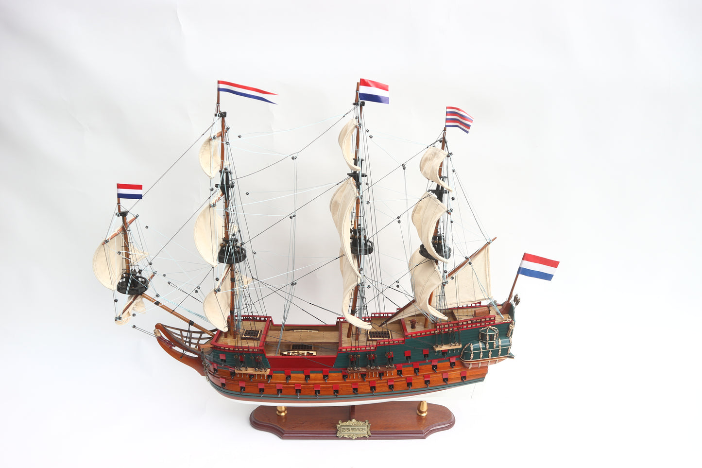 ZEVEN PROVINCIEN / ship model / handmade / Compass Models