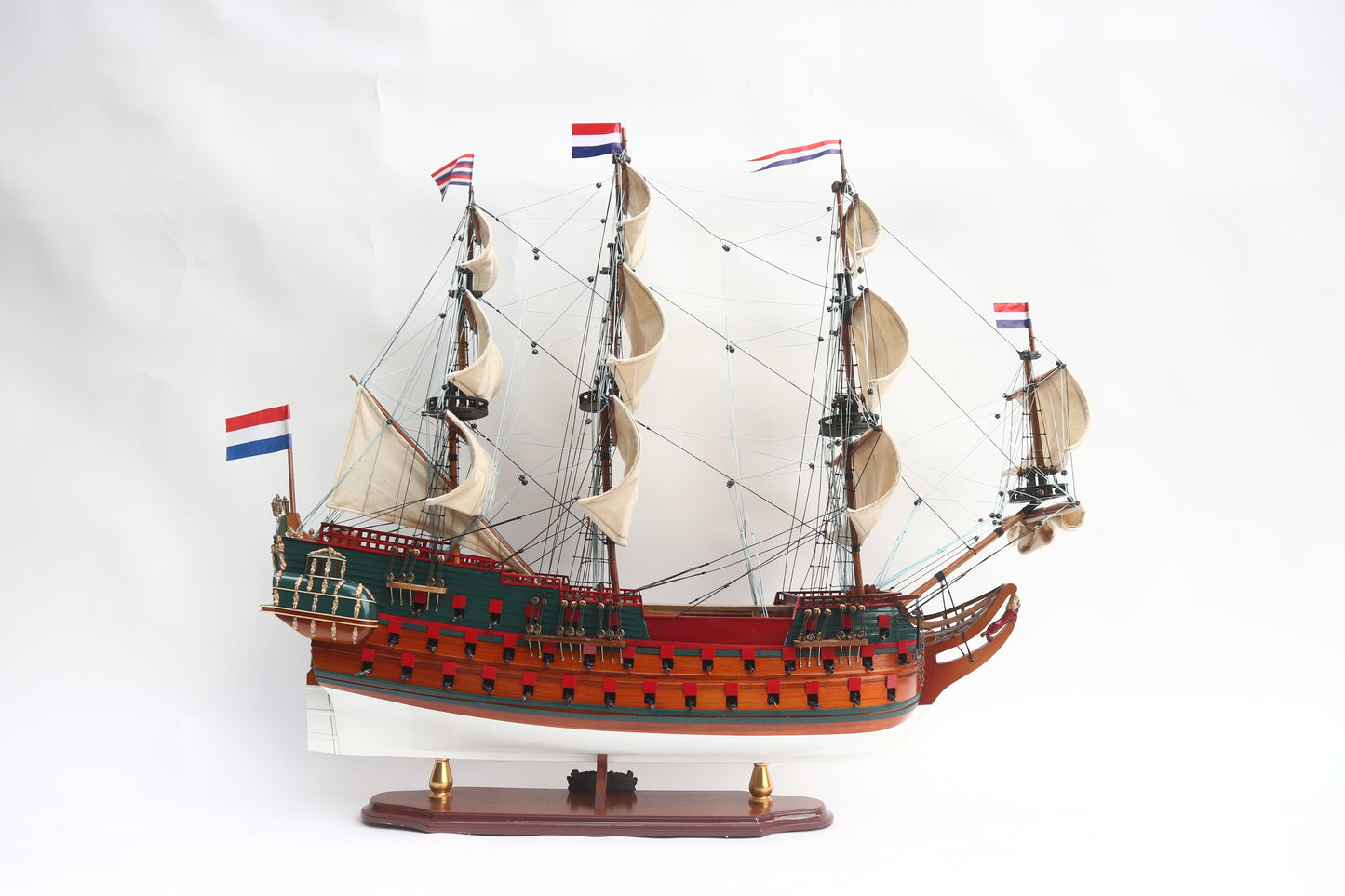 ZEVEN PROVINCIEN / ship model / handmade / Compass Models