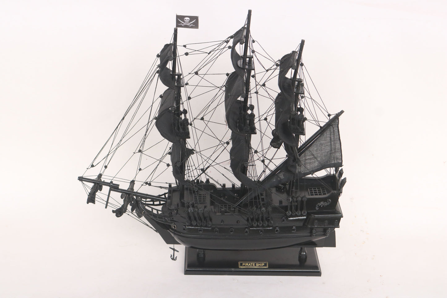 PIRATE BLACK1 / / ship model / handmade / Compass Models