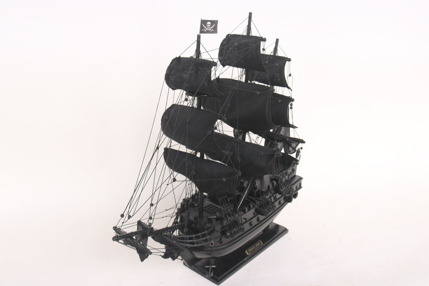 PIRATE BLACK1 /  / ship model / handmade / Compass Models