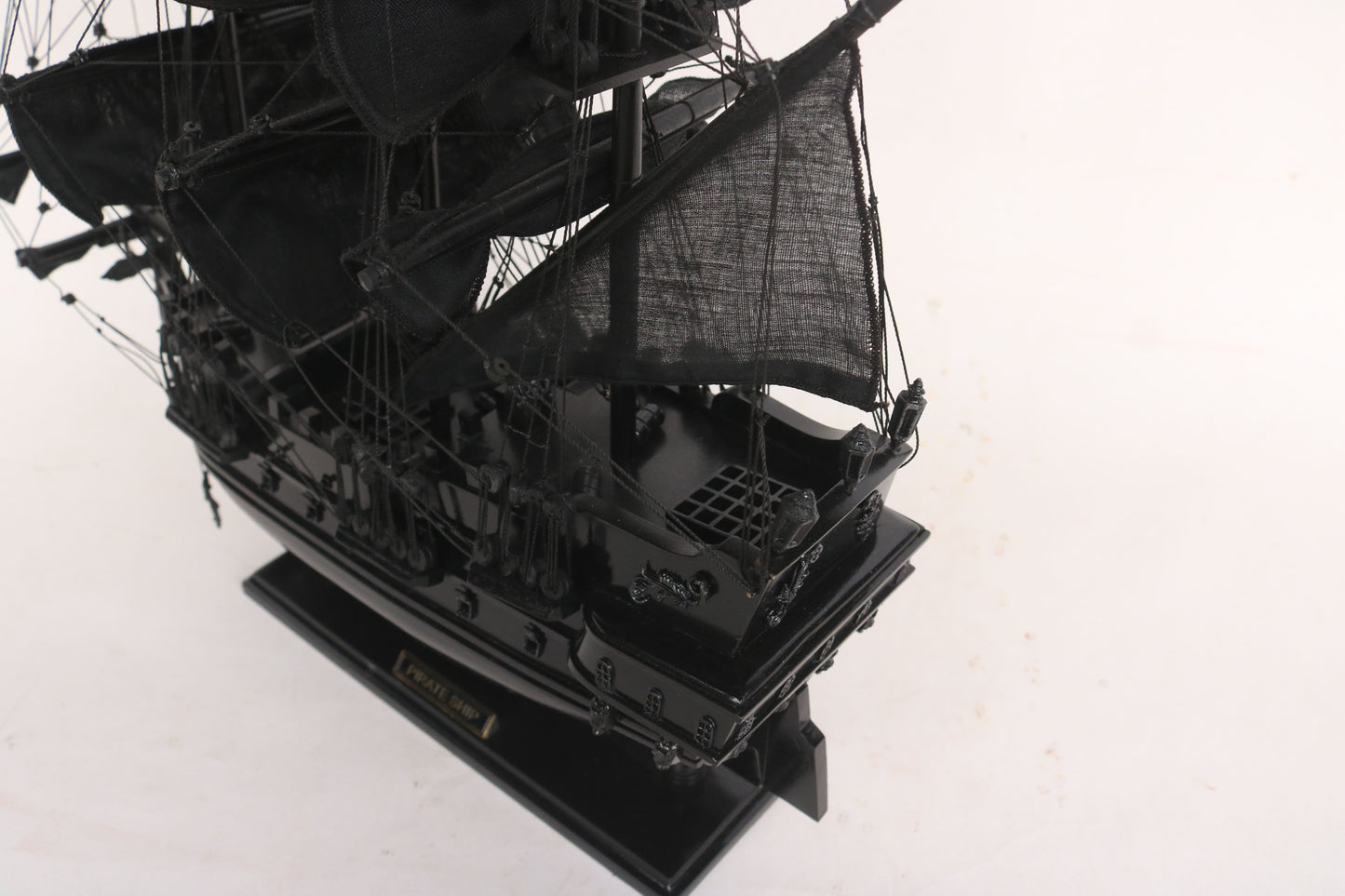 PIRATE BLACK1 /  / ship model / handmade / Compass Models