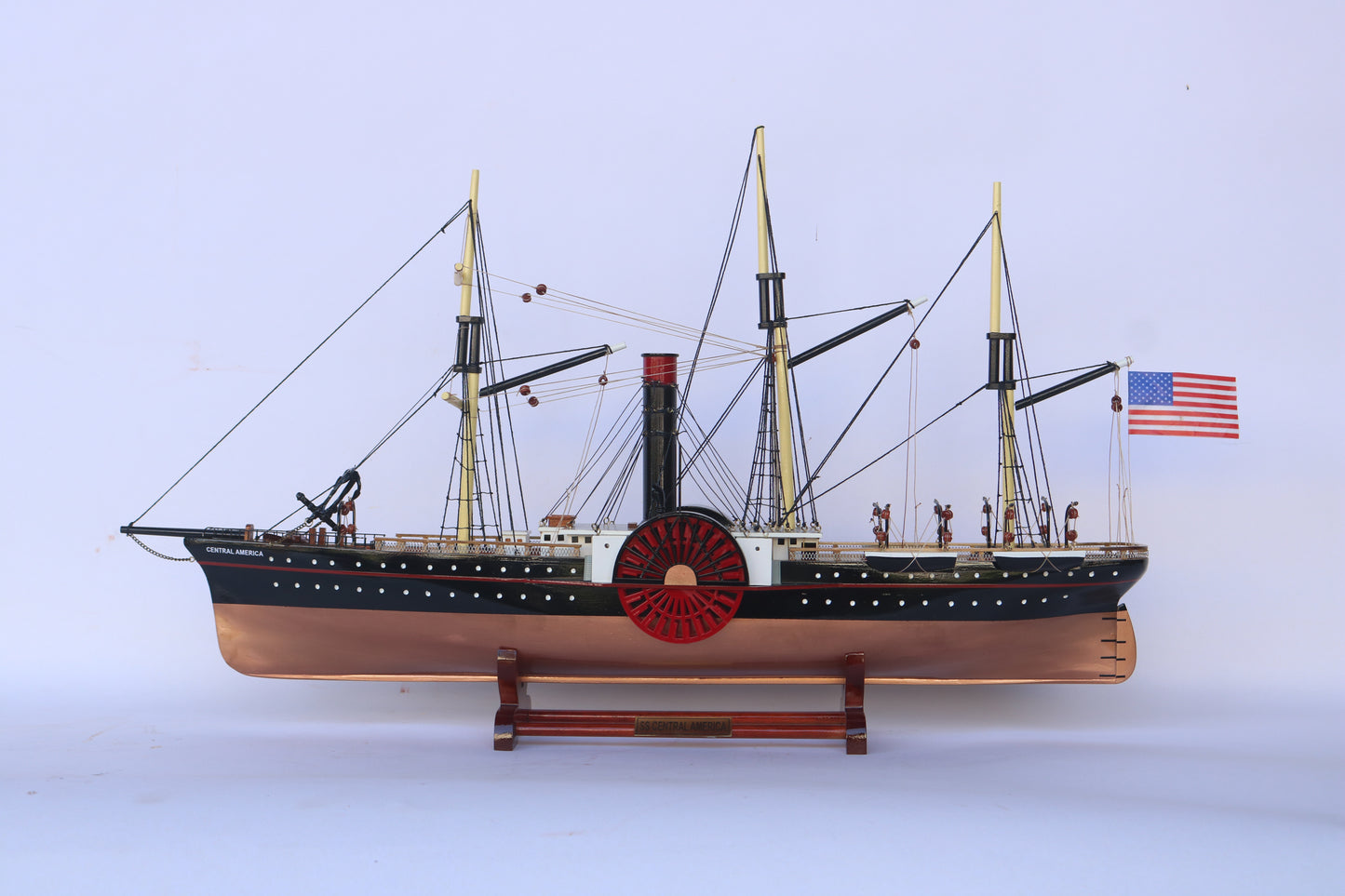 SS CENTRAL AMERICA  / ship model / handmade / Compass-Models