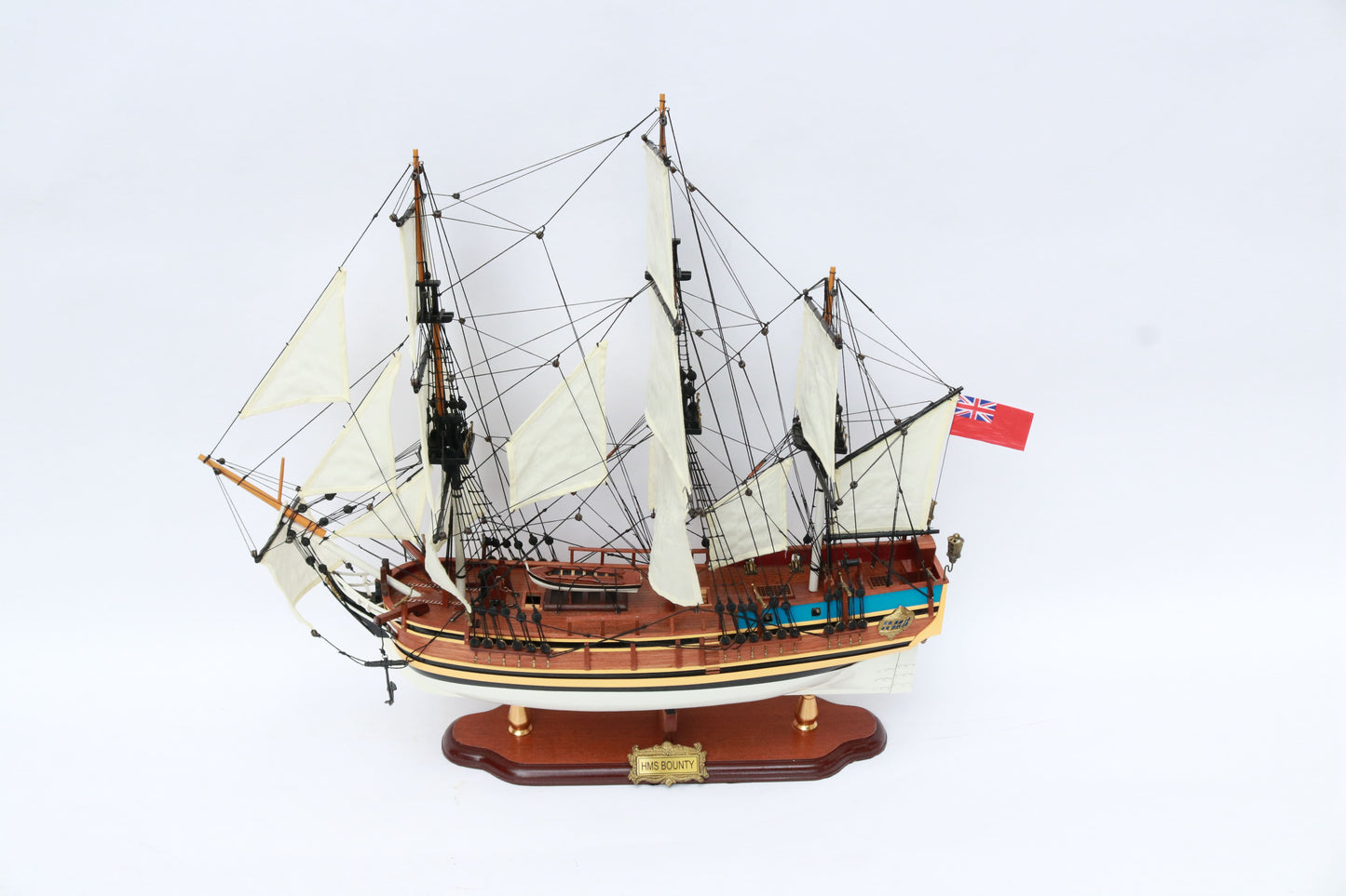 HMS BOUNTY / ship model / handmade / compass models