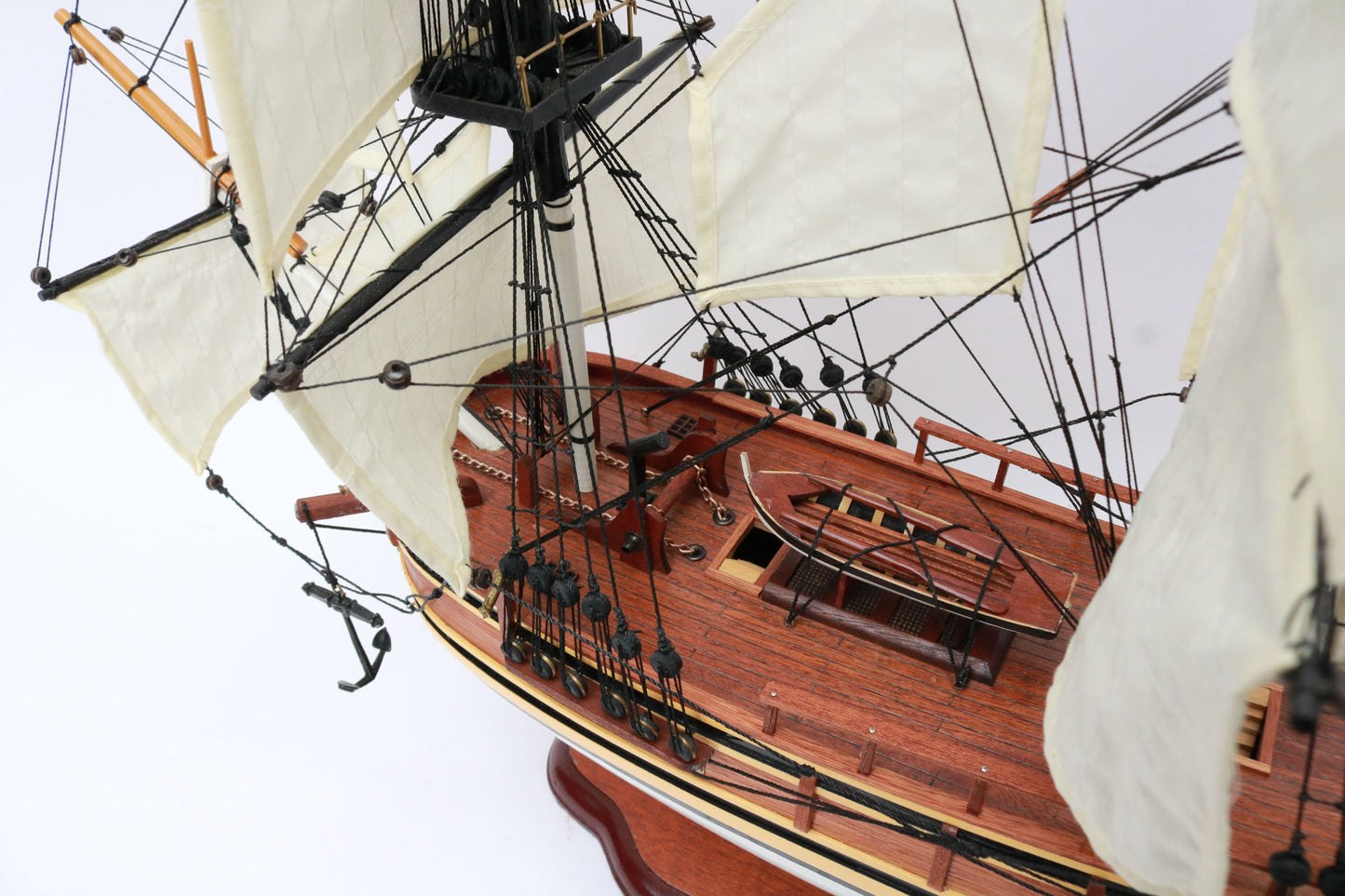 HMS BOUNTY / ship model / handmade / compass models