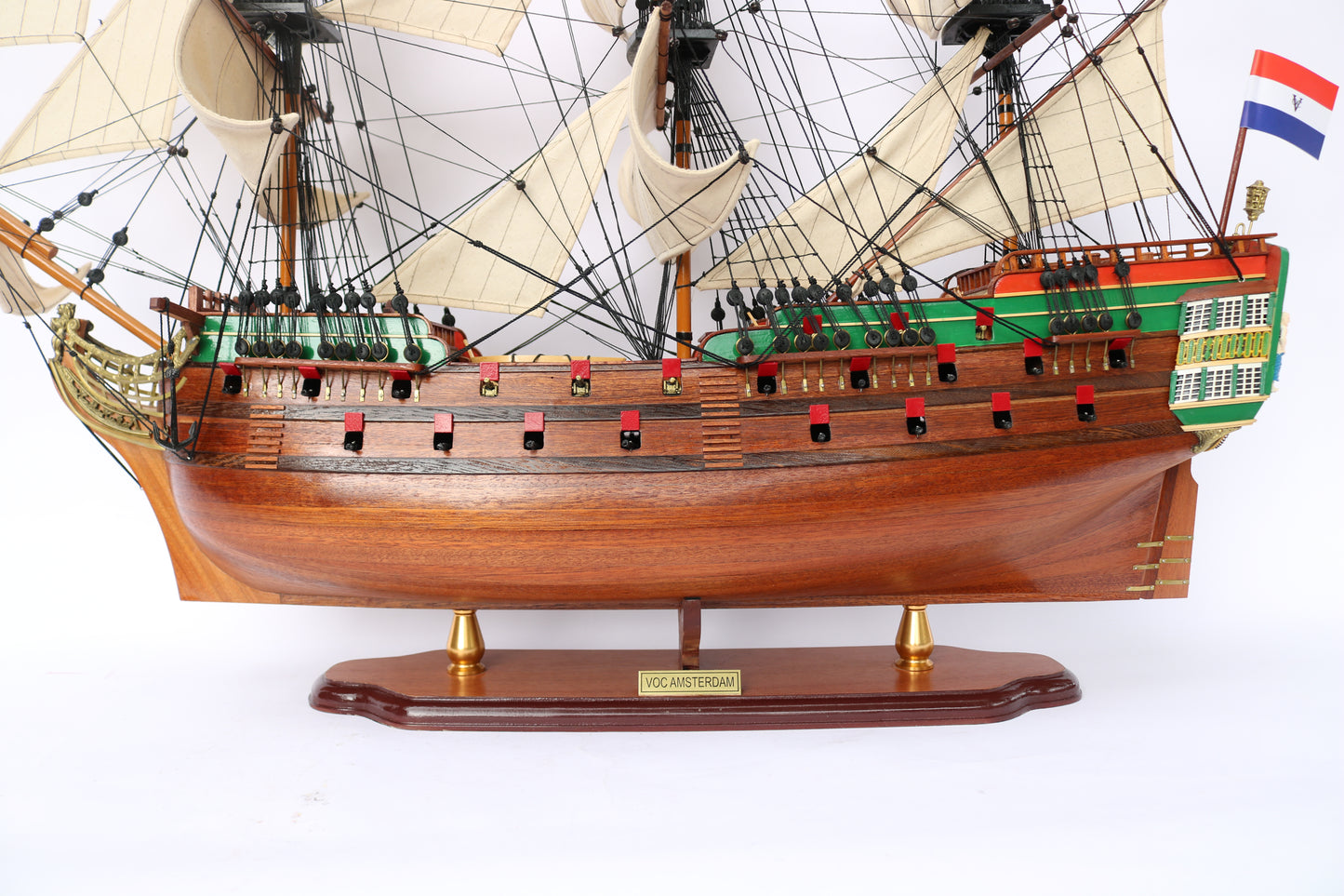 VOC Amsterdam / ship model / handmade / Compass Models