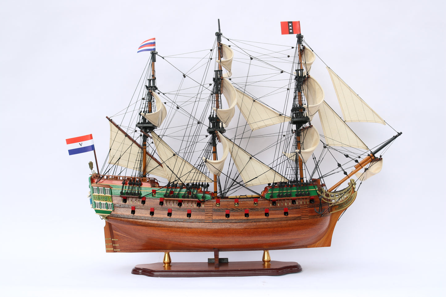 VOC Amsterdam / ship model / handmade / Compass Models