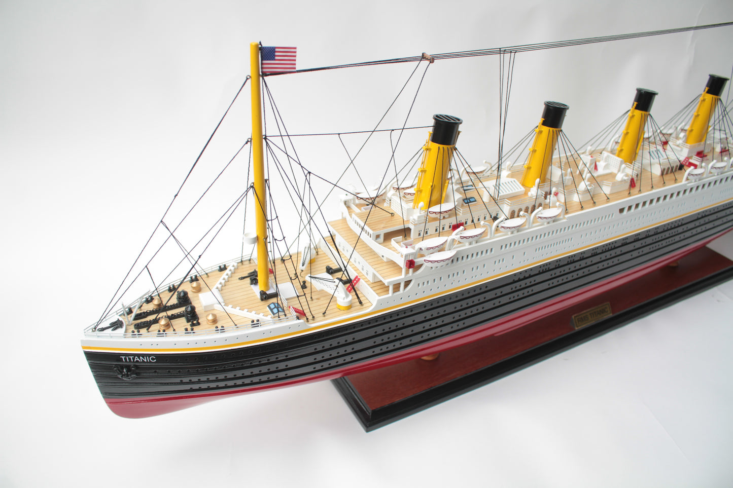 Titanic / ship model / handmade / Compass Models