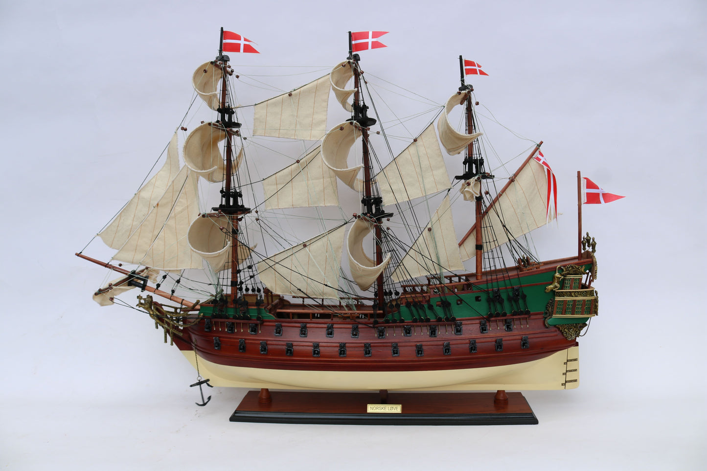 NORSKE LOVE / ship model / handmade / Compass Models