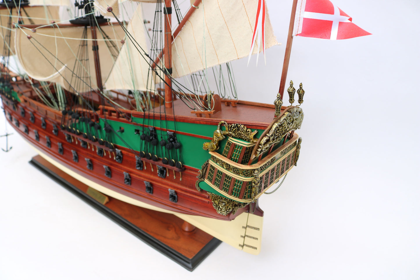 NORSKE LOVE / ship model / handmade / Compass Models