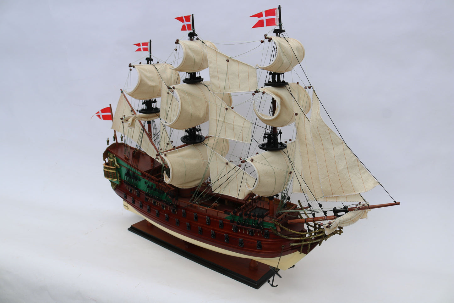 NORSKE LOVE / ship model / handmade / Compass Models