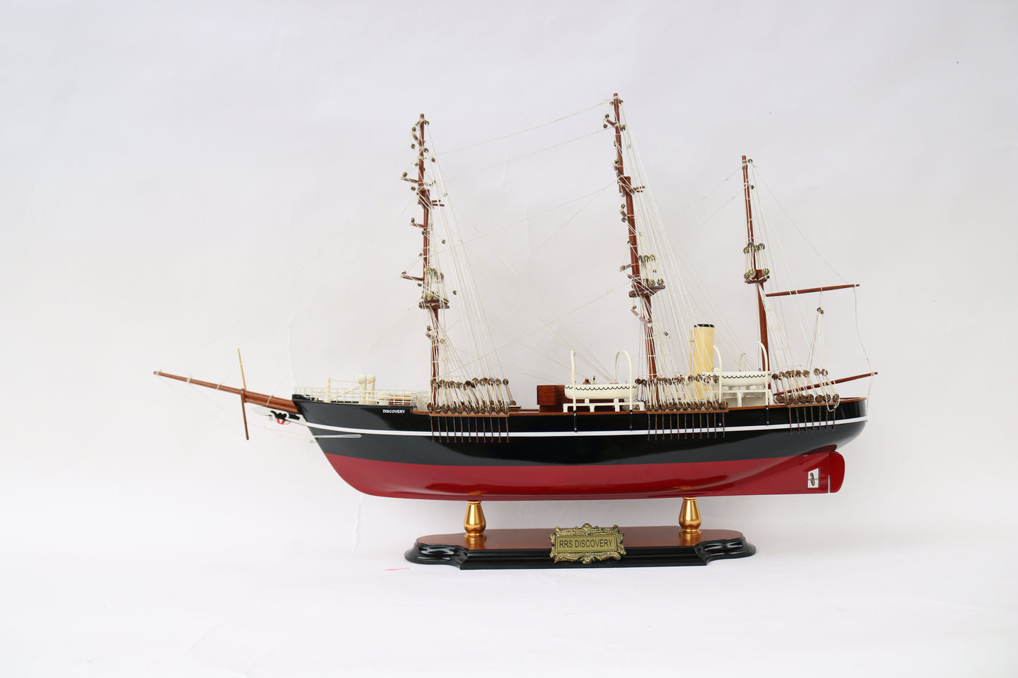 RRS DISCOVERY / ship model / handmade / Compass Models