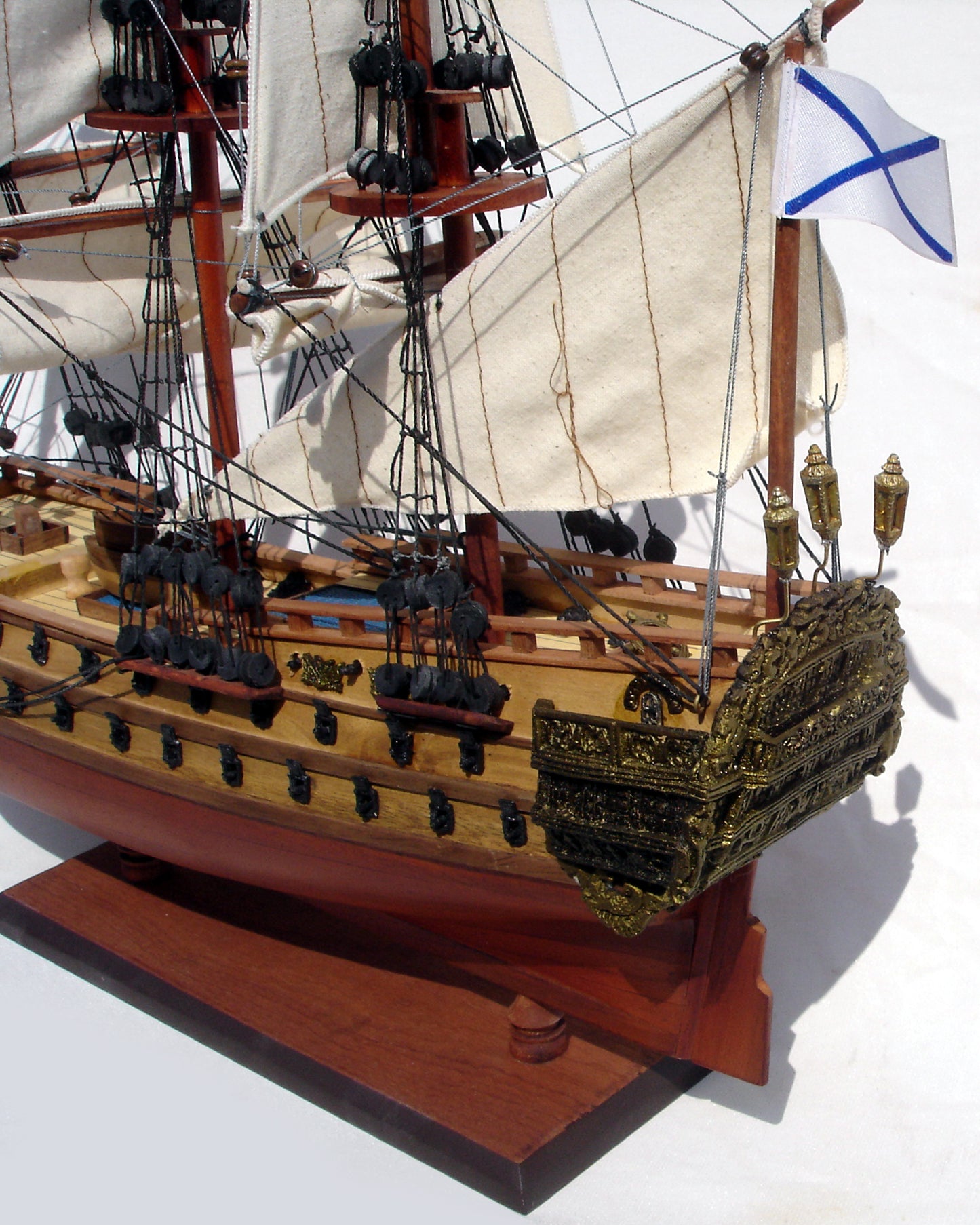 INGERMANLAND / shipmodel / handmade / compass models