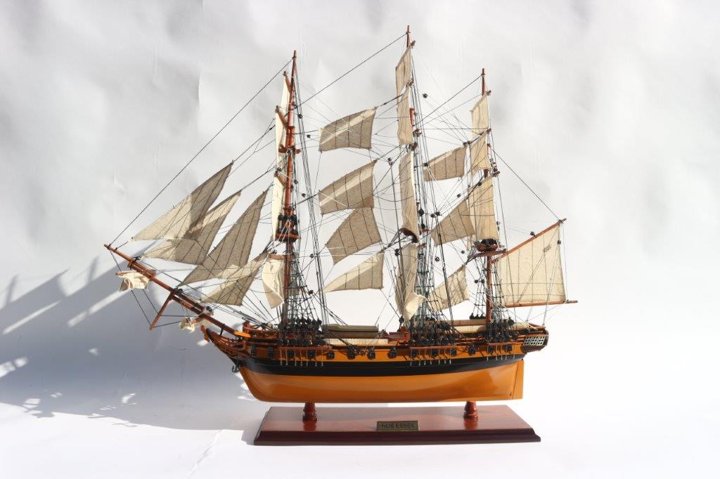 HMS ESSEX / ship model / handmade / Compass models