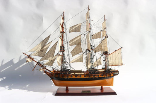 HMS ESSEX / ship model / handmade / Compass models