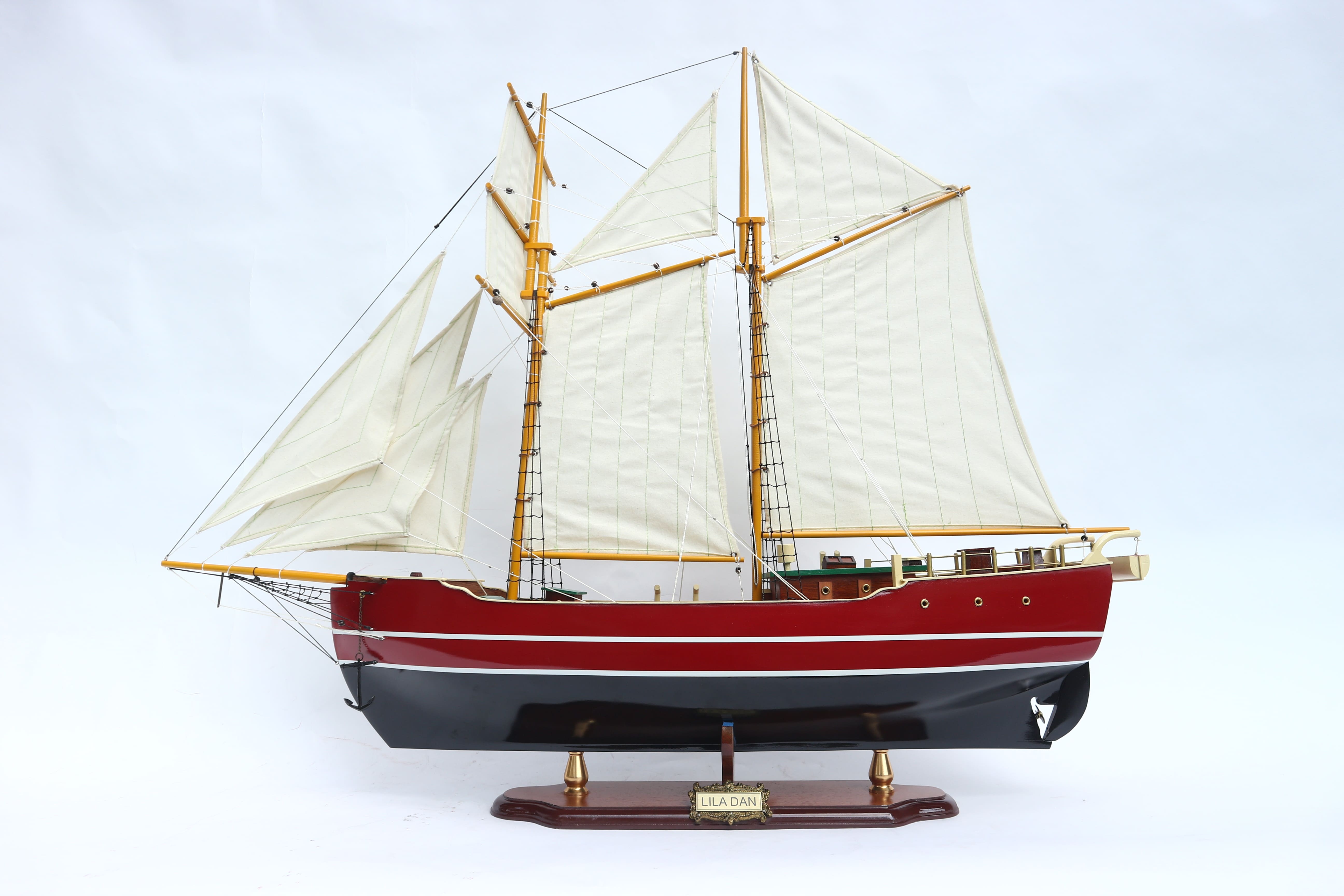 Compass Model Daniel Rhind LILA DAN exclusive ship model handmade by Compass-Models – Compass Models