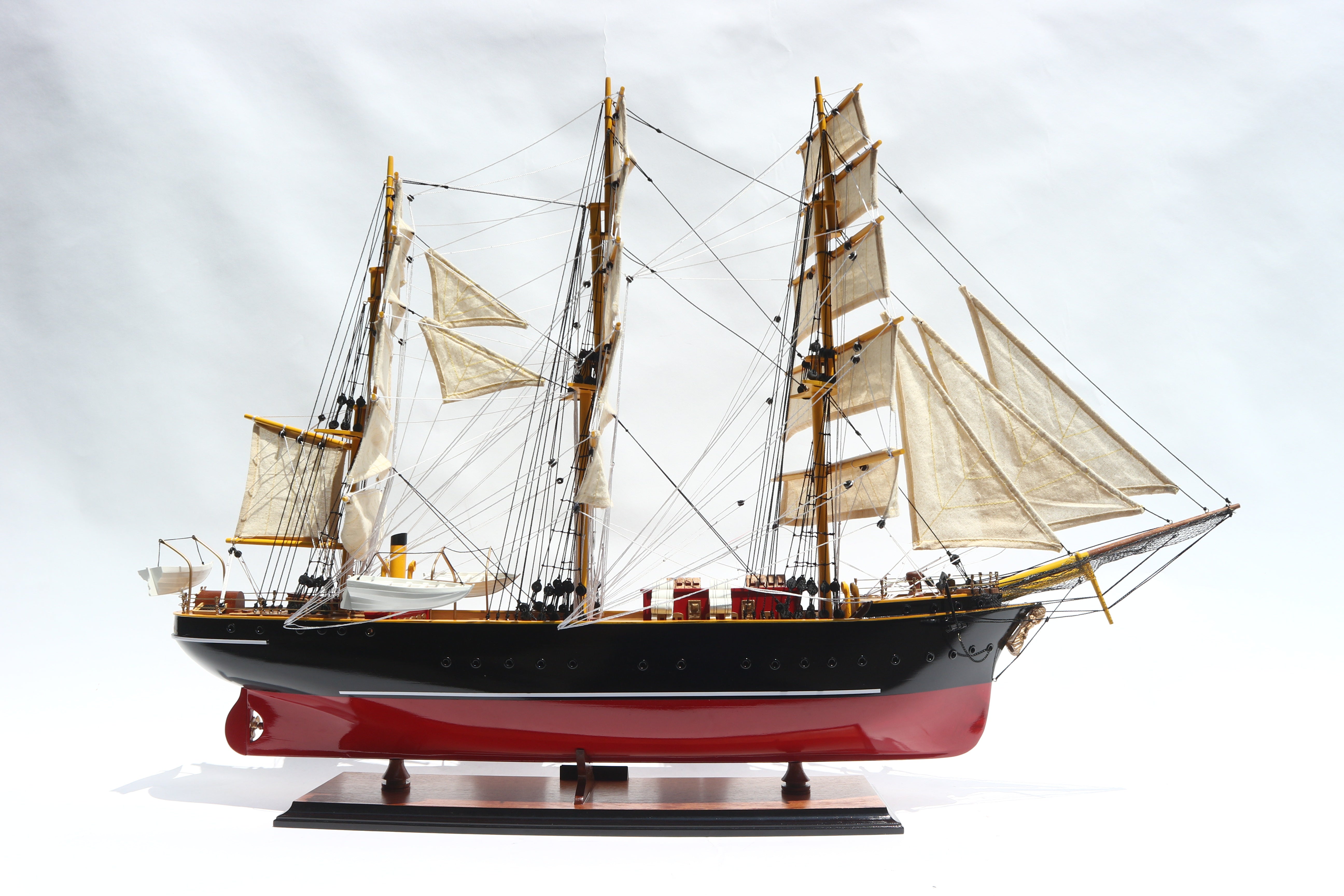LILA DAN exclusive ship model handmade by Compass-Models – Compass Models